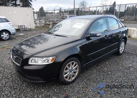 2008 Volvo S40 2.4I z USA, uszkodzony, nr VIN YV1MS382X82406784